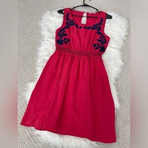 Women’s Size Medium Red Short Length Dress